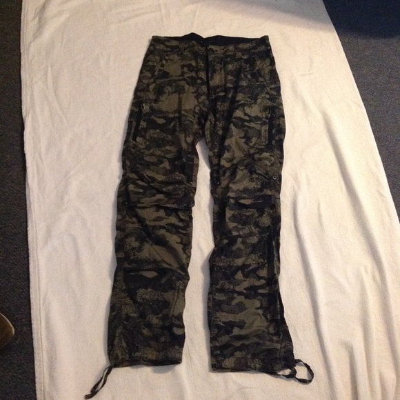 sean john camouflage pants